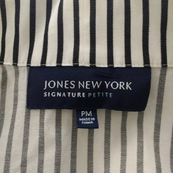Jones New York Striped Wrap Collared Top - Picture 7 of 10